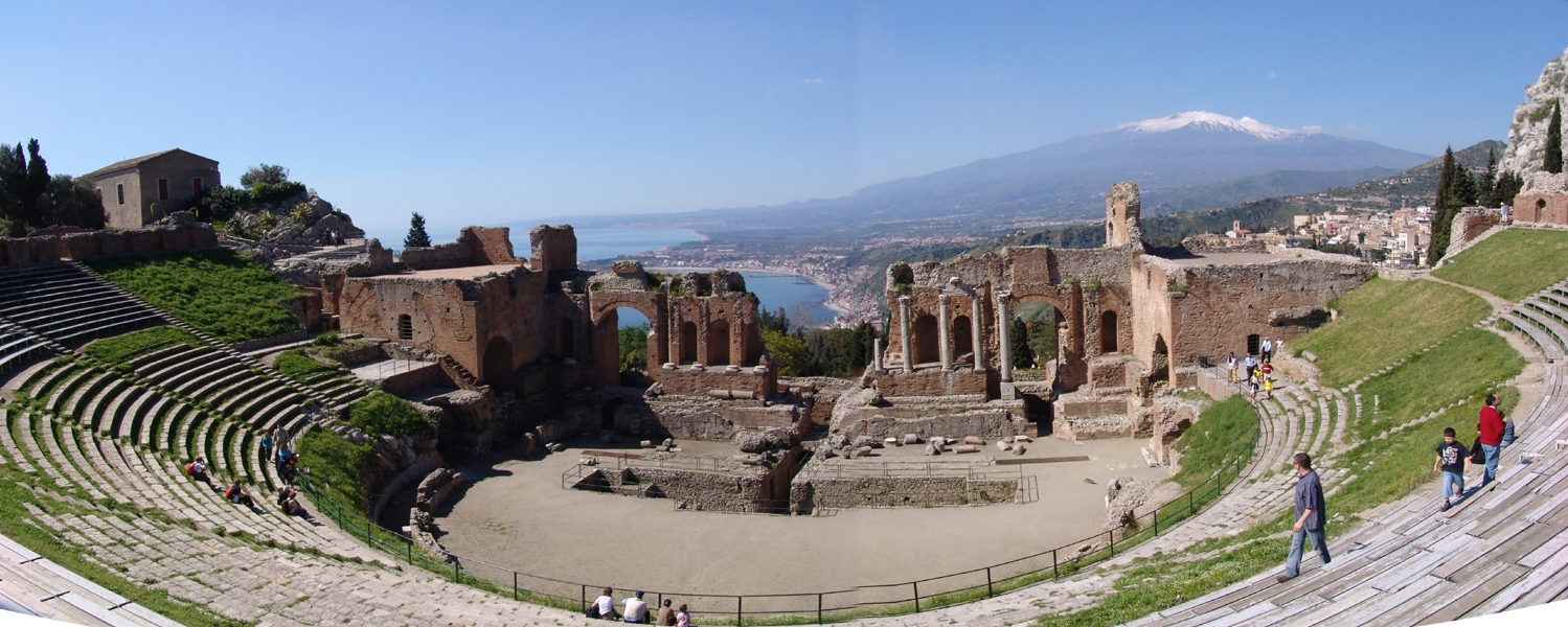 public/taormina 3.jpg